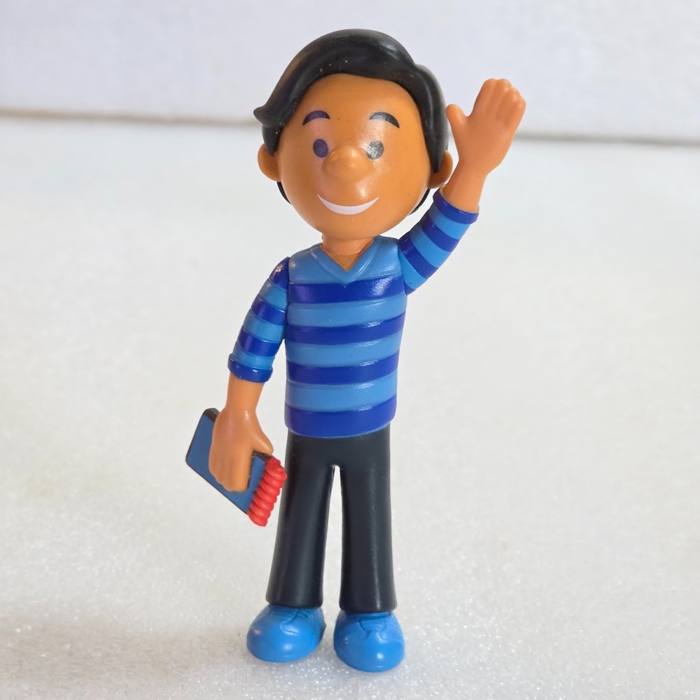 Viacom Blue's Clues JOSH with Notebook Poseable Figure 2019 4"